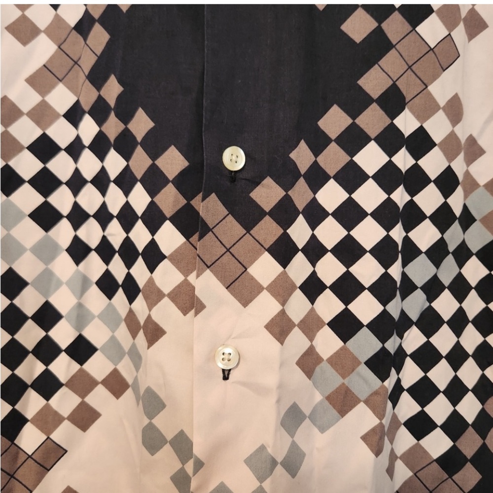 This is a 1970s-style button-down shirt featuring geometric optical art pattern. - Picture 2 of 6